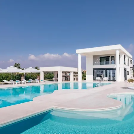 Koucla Chalkidiki * Nea Moudania